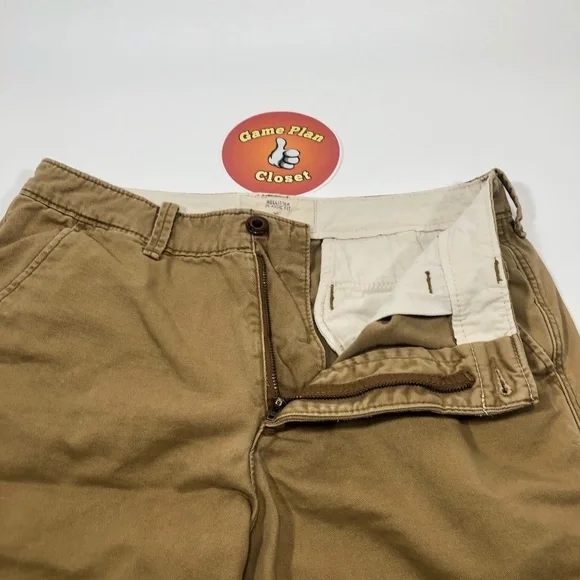 Hollister Classic Fit Shorts sz.32 (2 for $17) - Picture 2 of 7